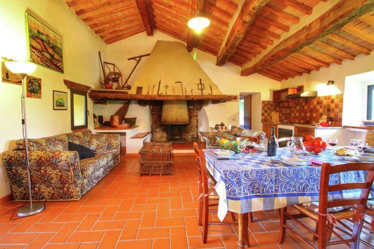 Podere Il Tigliolo カスティリオーネ・ドルチャ エクステリア 写真